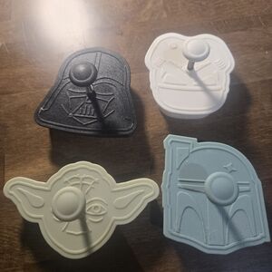Williams Sonoma STAR WARS Cookie Cutters / Set of 4 / Yoda, Boba, Darth, Trooper
